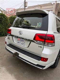 تويوتا لاندكروزر